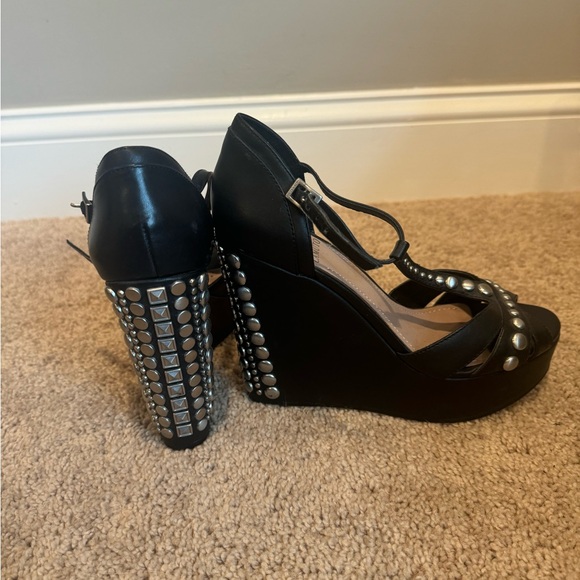 NWOT Vince Camuto Wedges - Size 7.5 - Picture 5 of 6